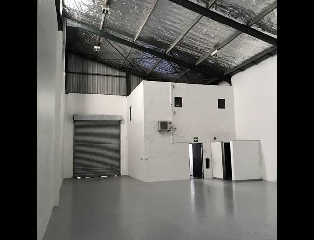 351M² WAREHOUSE TO LET IN RIVERHORSE VALLEY